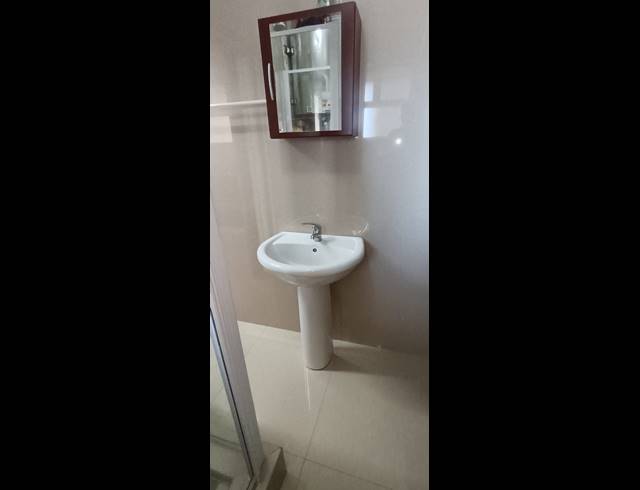 1 BEDROOM FLAT TO LET IN NORTH BEACH